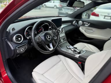Mercedes-Benz C-Class 2016 - Thumbnail 13