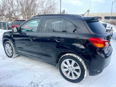 Mitsubishi RVR 2015 - Thumbnail 4