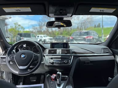 BMW 3-Series 2015 - Thumbnail 12