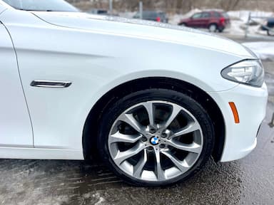 BMW 5 Series 2014 - Thumbnail 9