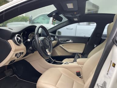 Mercedes-Benz CLA-Class 2015 - Thumbnail 11