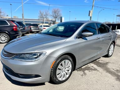Chrysler 200 2016 - Thumbnail 1
