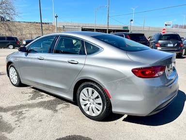 Chrysler 200 2016 - Thumbnail 9