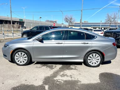 Chrysler 200 2016 - Thumbnail 10