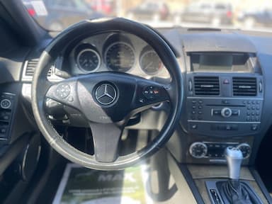 Mercedes-Benz C-Class 2011 - Thumbnail 13