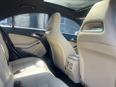 Mercedes-Benz CLA-Class 2015 - Thumbnail 18