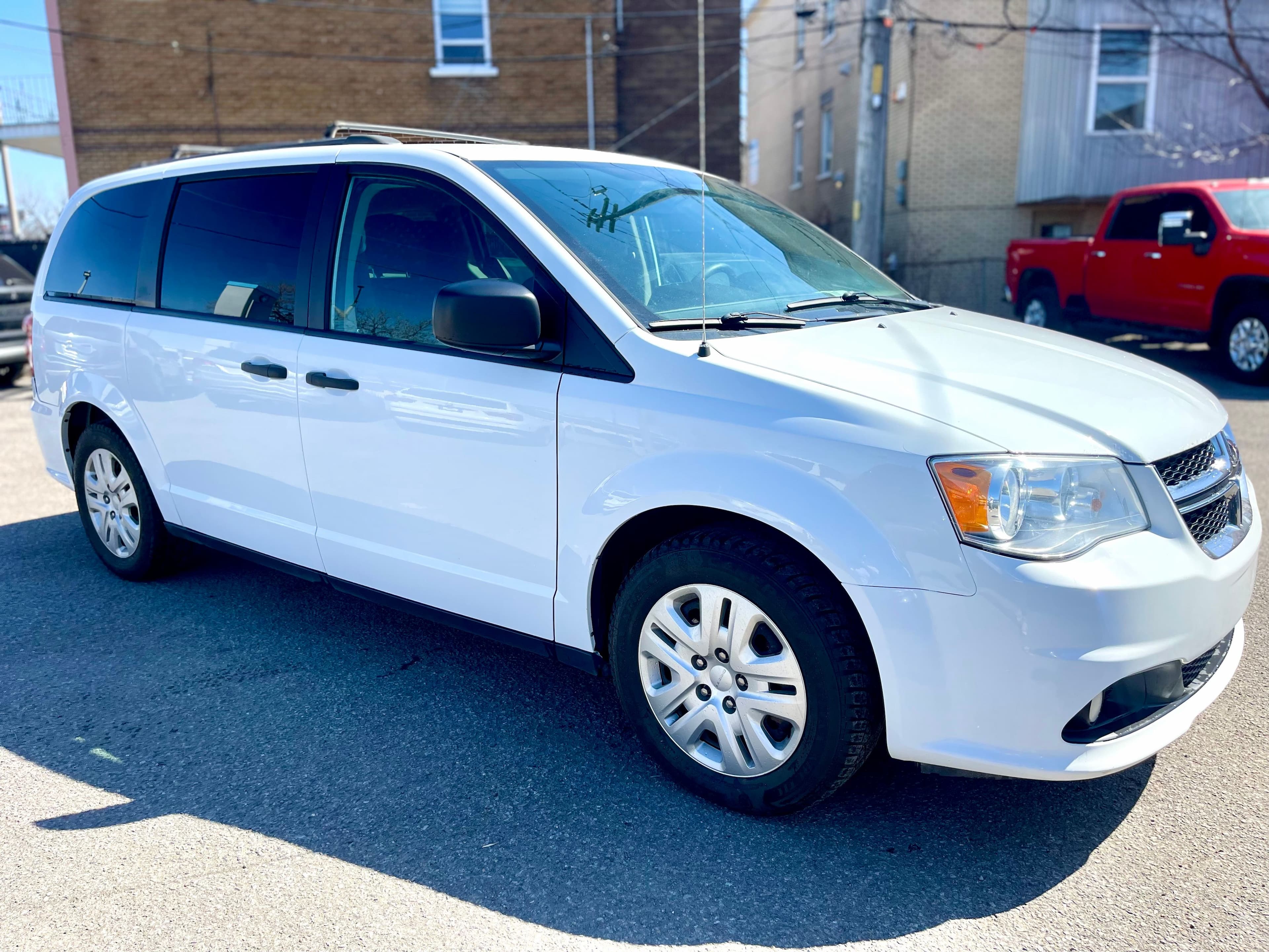 Dodge Grand Caravan 2020 - Image 5