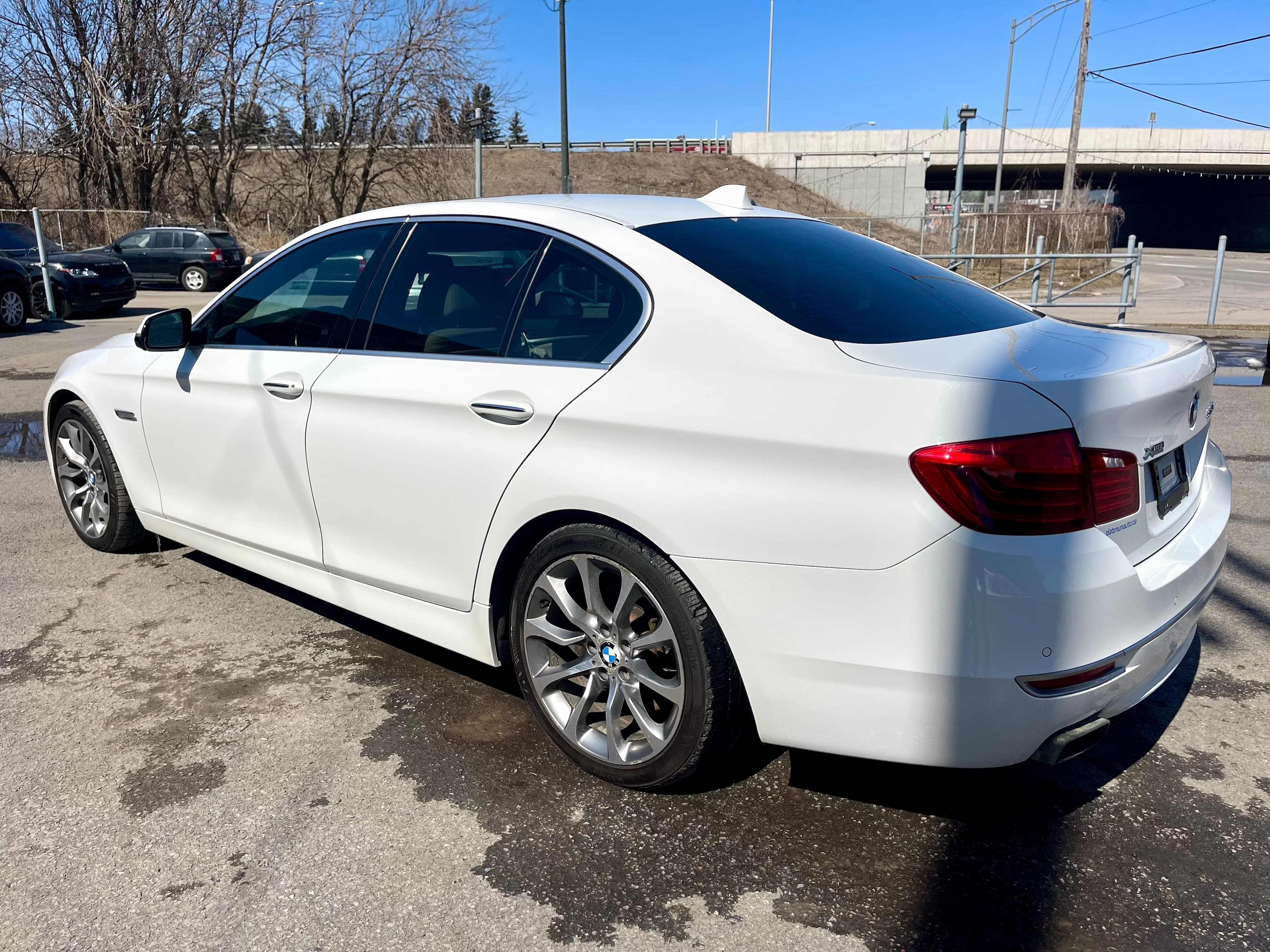 BMW 5 Series 2014 - Image 6