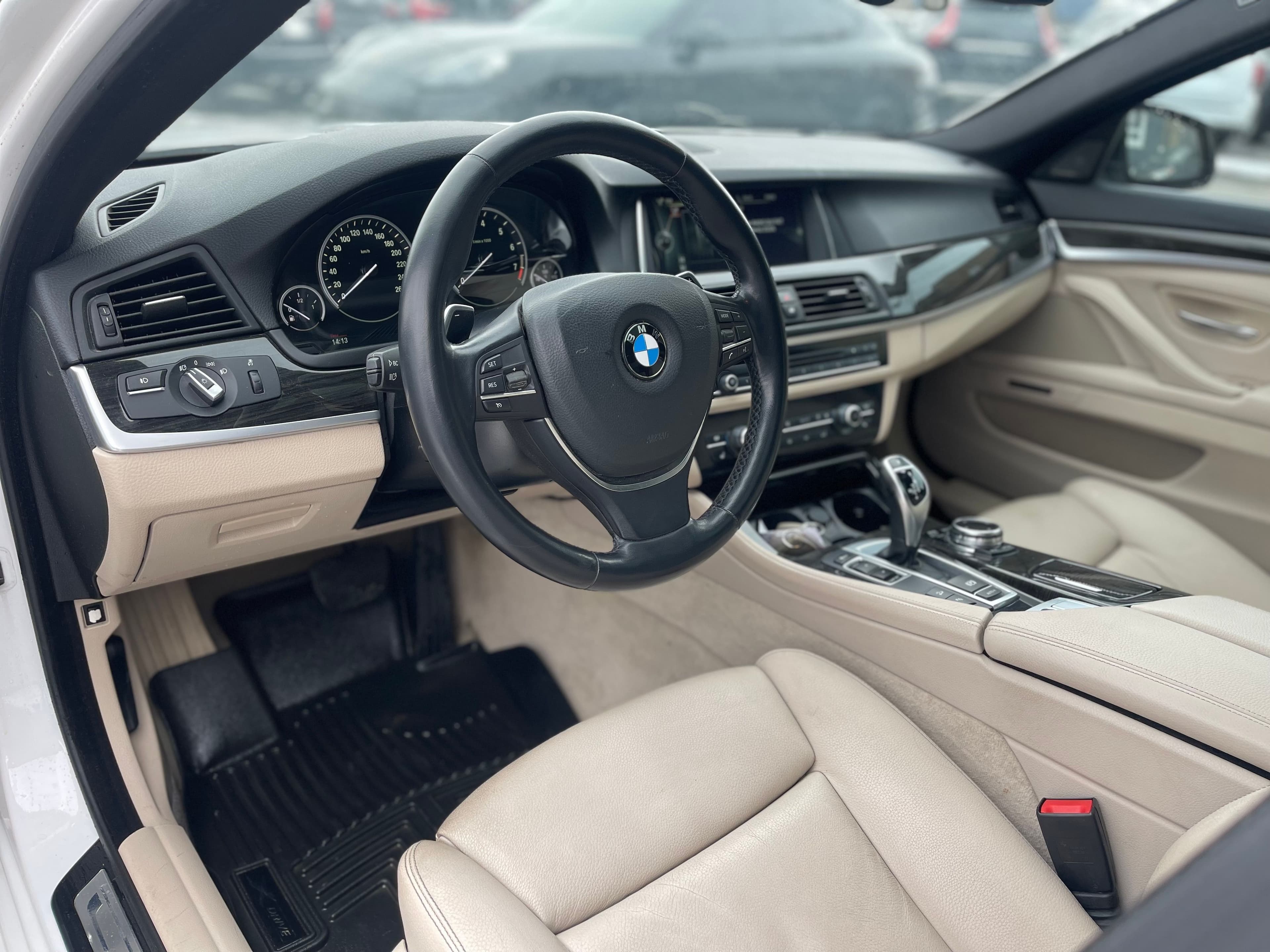 BMW 5 Series 2014 - Image 11
