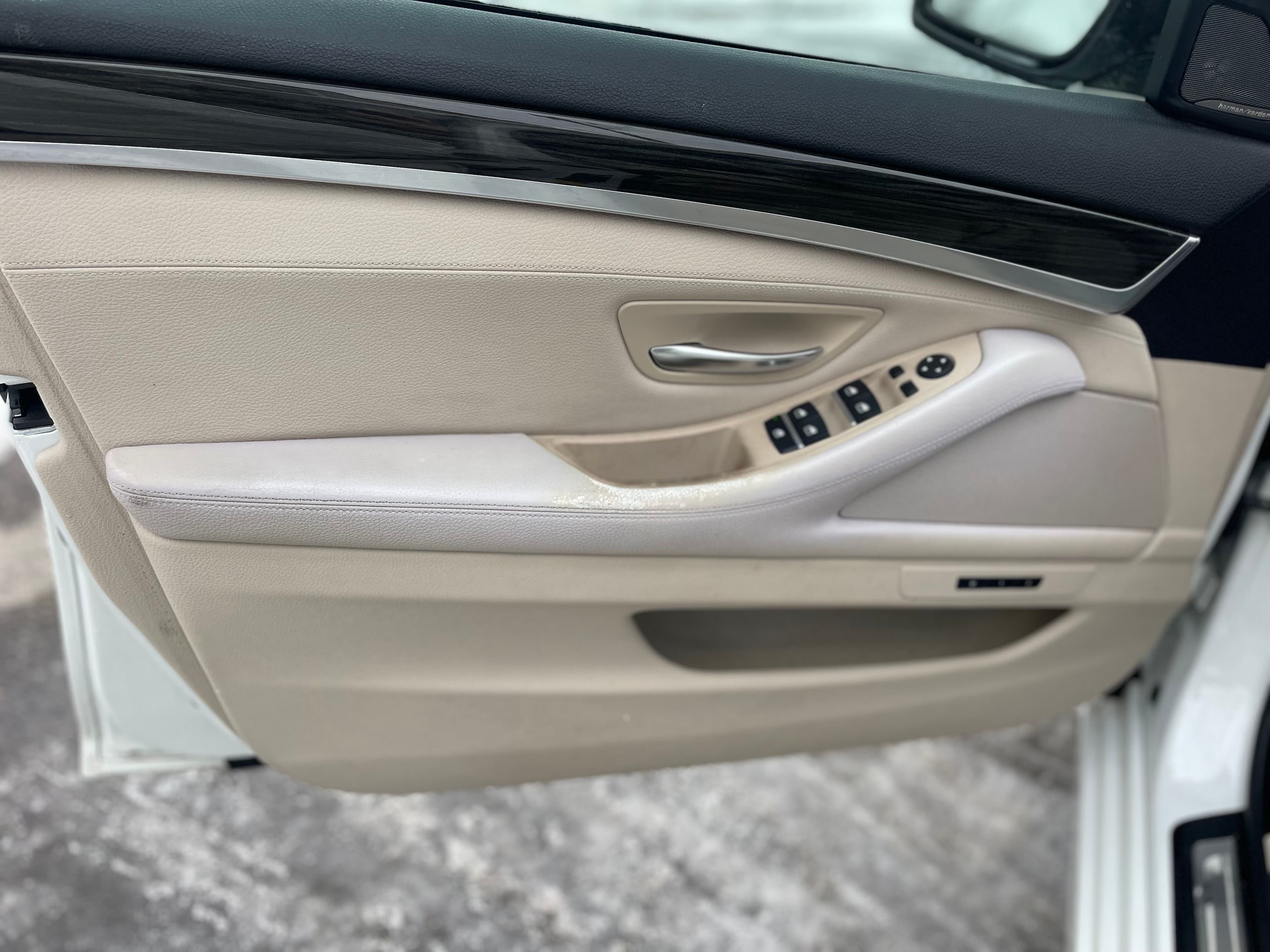 BMW 5 Series 2014 - Image 12